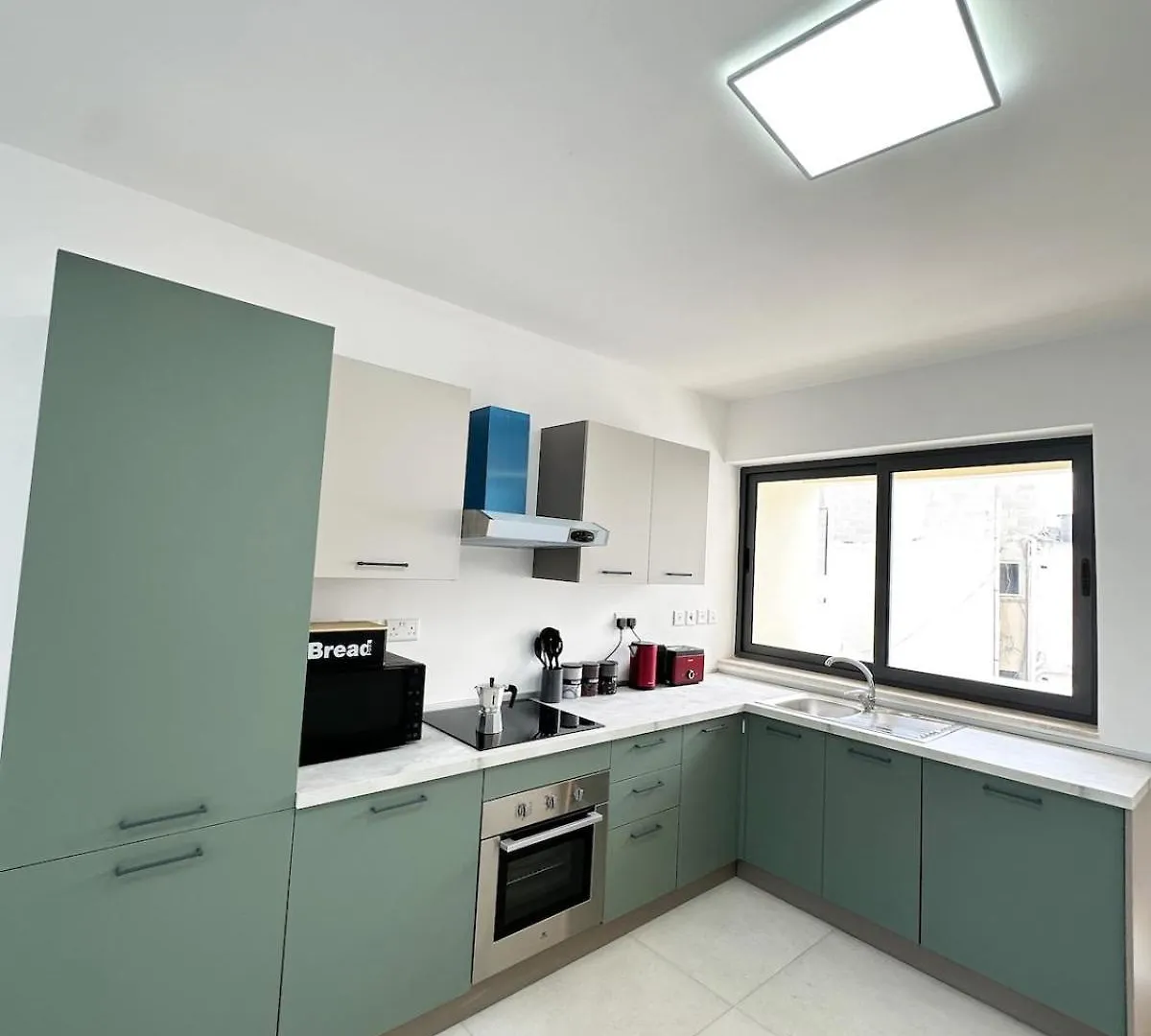 Elegant Escape In Paceville Saint Julian's