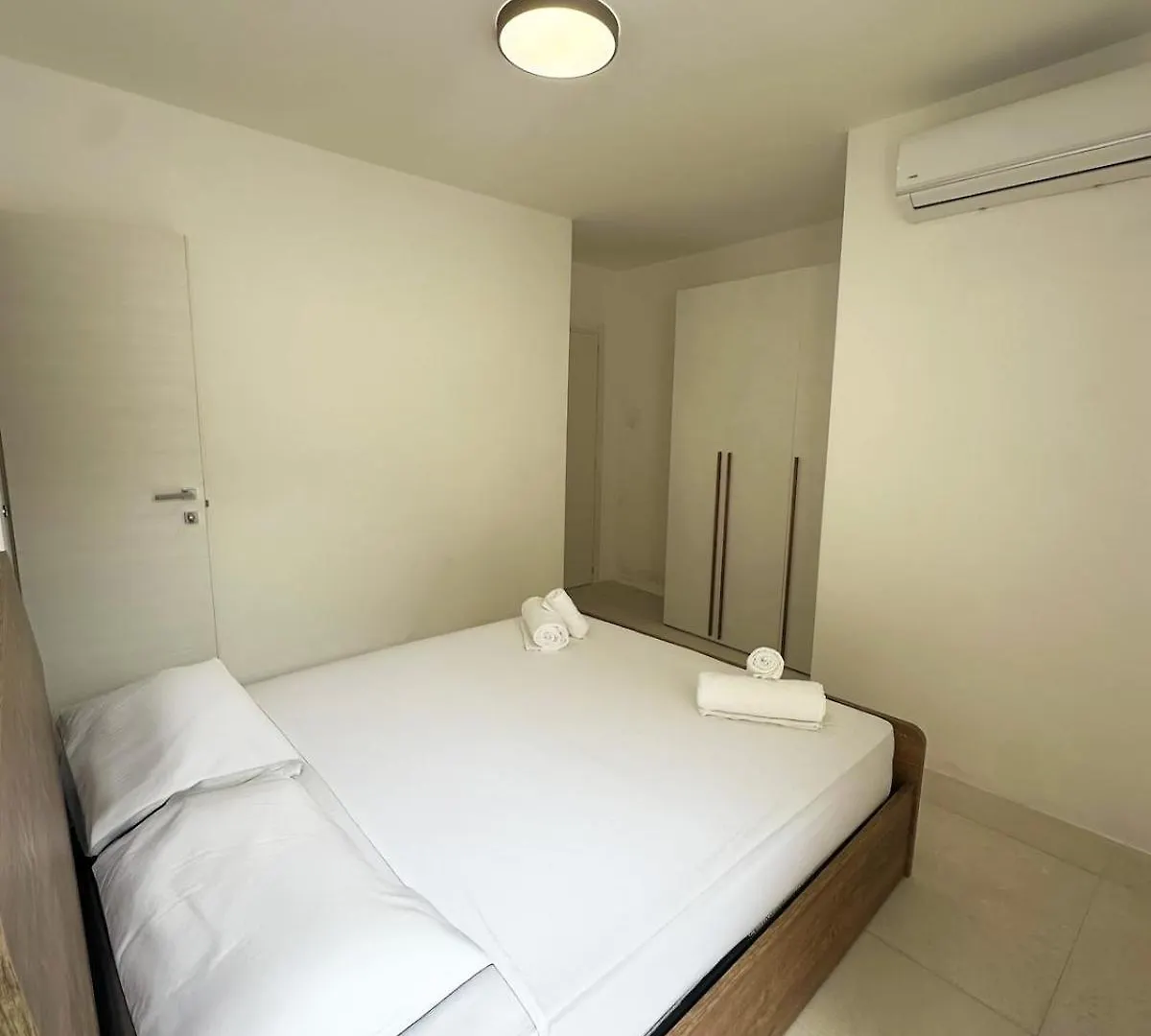 Apartment Elegant Escape In Paceville Saint Julian's