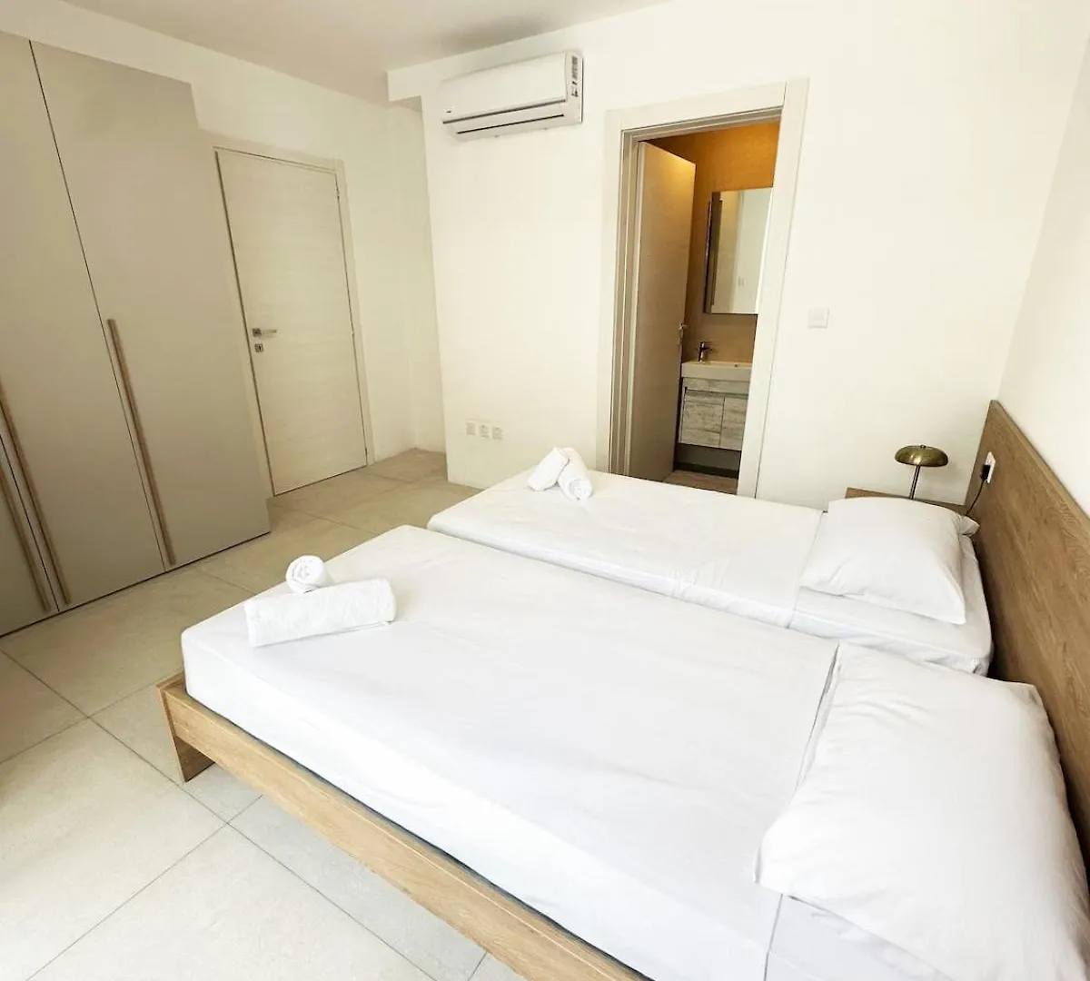 Elegant Escape In Paceville Saint Julian's Apartment