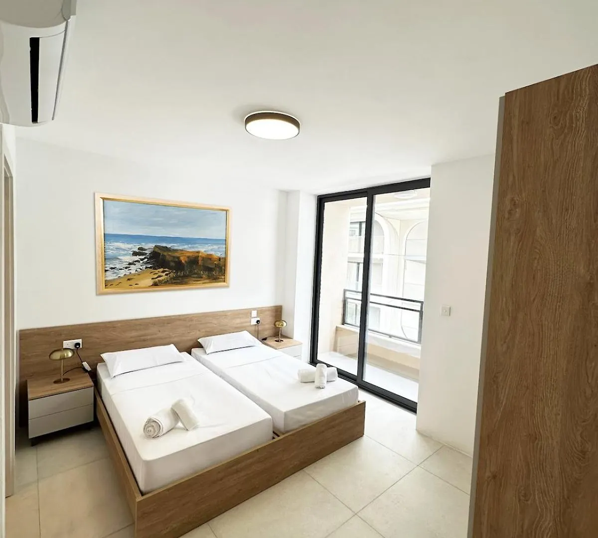 Elegant Escape In Paceville Saint Julian's Apartment